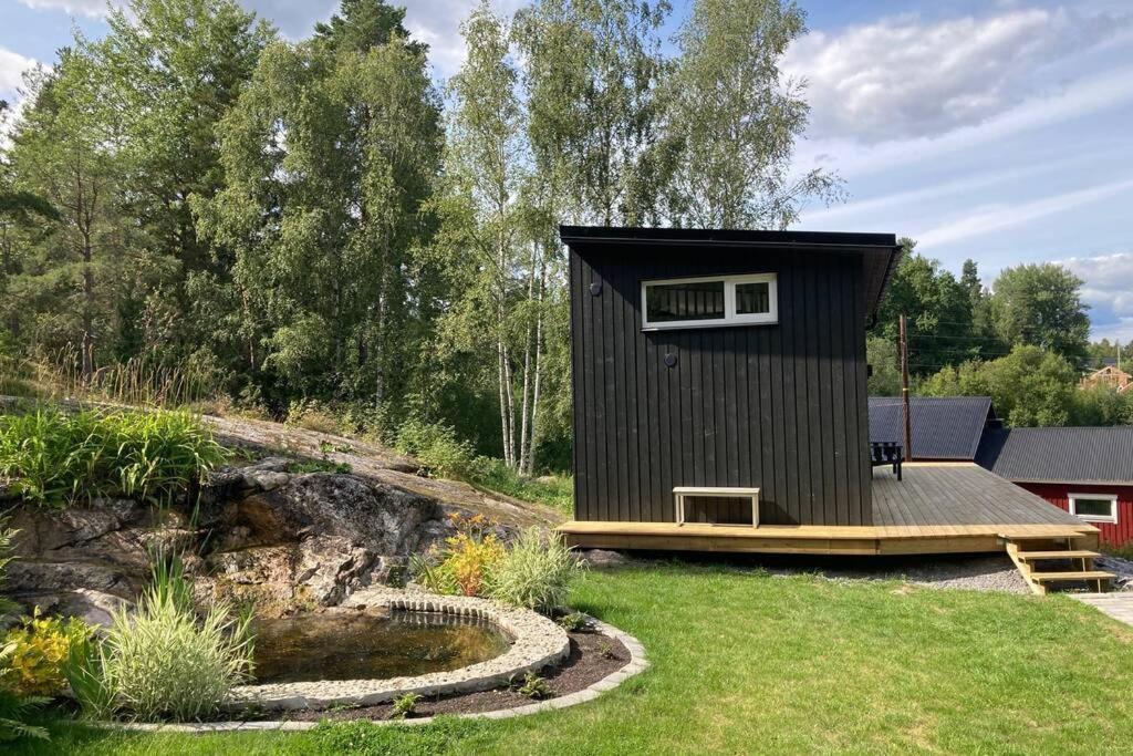 Cabin In The Woods, Close To Lake Maelaren Eskilstuna Exteriér fotografie